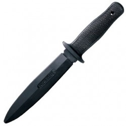 Cold Steel Peace Keeper I de entrenamiento